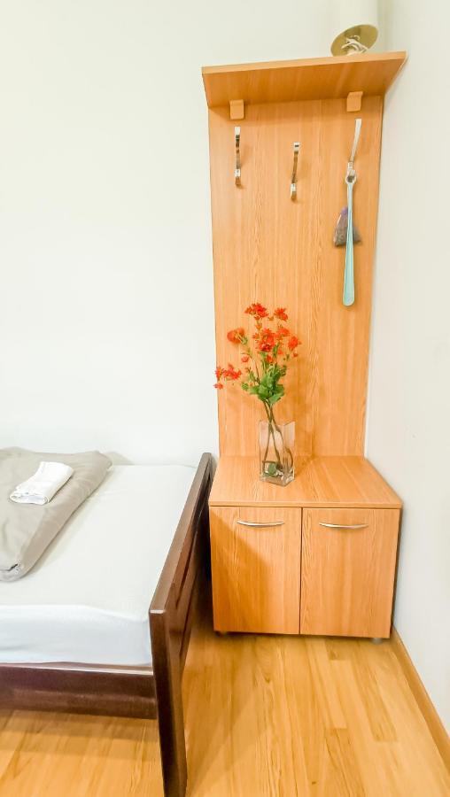 Bascarsija Guesthouse - Private Bath, Tv & Aircon Sarajevo Exterior photo